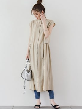 「アイテム（ワンピース/ドレス、ベージュ系）」を使った、SUGAR BISKETさん（レディース・163cm）の夏コーディネート