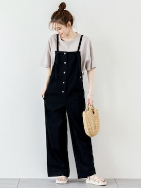 「SUGAR BISKET（シュガービスケット）のアイテム（サロペット/オーバーオール）」を使った、SUGAR BISKETさん（レディース・163cm）の夏コーディネート