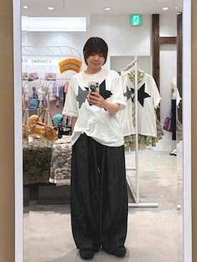 「CIAOPANIC（チャオパニック）のスターパッチワークTee（Tシャツ/カットソー、ホワイト系）」を使った、ささかまさん（レディース・165cm）の夏コーディネート