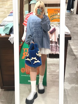 「秋服」｜「アイテム（サンダル）」を使った、ささかまさん（レディース・165cm）の秋コーディネート