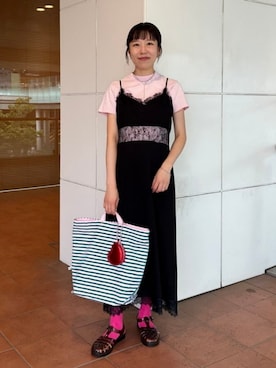 「Ray BEAMS（レイビームス）のレース キリカエ キャミワンピース（ワンピース、ブラック系）」を使った、Ray BEAMSさん（レディース・159cm）の夏コーディネート