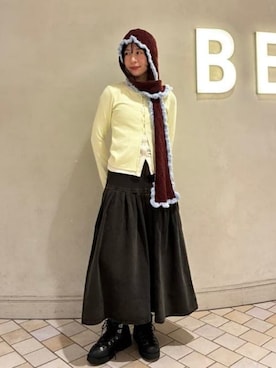 「Ray BEAMS（レイビームス）のバイカラー レイヤード カーディガン（Tシャツ/カットソー、ベージュ系）」を使った、Ray BEAMSさん（レディース・160cm）の秋コーディネート