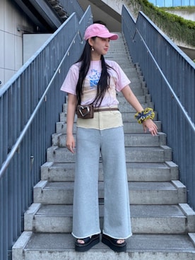 「アイテム（スウェットパンツ、シルバー系）」を使った、Ray BEAMSさん（レディース・167cm）の夏コーディネート