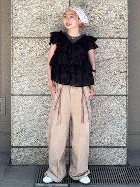 「Ray BEAMS（レイビームス）のラッフル ティアード Vネック フレンチスリーブ（シャツ/ブラウス、ブラック系）」を使った、Ray BEAMSさん（レディース・159cm）の夏コーディネート