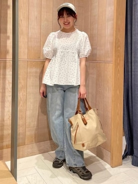 「Ray BEAMS（レイビームス）のtoleur / ポリエステル 2way トートバッグ（トートバッグ、ベージュ系）」を使った、Ray BEAMSさん（レディース・159cm）の夏コーディネート