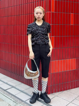 「Ray BEAMS（レイビームス）のストレッチ カプリ パンツ（その他パンツ、ブラック系）」を使った、Ray BEAMSさん（レディース・163cm）の春コーディネート