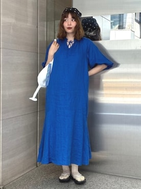 「Ray BEAMS（レイビームス）のコットン シルク スカーフ（方巾、ブラック系）」を使った、Ray BEAMSさん（レディース・161cm）の春コーディネート
