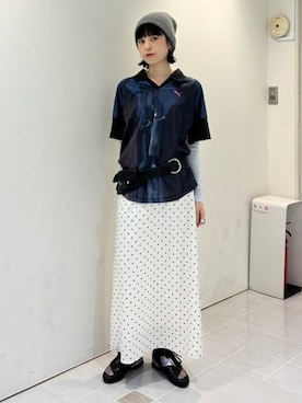 「Ray BEAMS（レイビームス）の【別注】PUMA / PHOTO GRAPHIC GAME SHIRT（Tシャツ/カットソー、ブラック系）」を使った、Ray BEAMSさん（レディース・160cm）の秋コーディネート