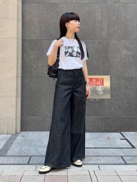 「woadblue（ウォードブルー）のアイテム（パンツ）」を使った、Ray BEAMSさん（レディース・156cm）の秋コーディネート