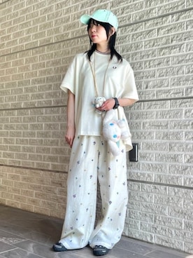 「FRED PERRY（フレッドペリー）の【別注】FRED PERRY / リラックスド ピケ Tシャツ（Tシャツ/カットソー、ベージュ系）」を使った、Ray BEAMSさん（レディース・159cm）の夏コーディネート