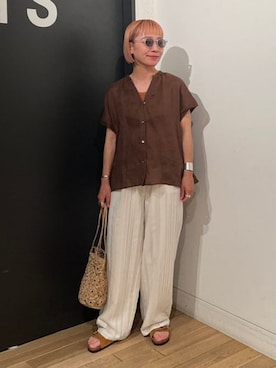 「Ray BEAMS（レイビームス）のリネン スタンドカラー フレンチスリーブ シャツ（襯衫、ブラウン系）」を使った、Ray BEAMSさん（レディース・161cm）の春コーディネート