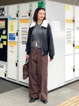 「アイテム（チノパンツ）」を使った、Ray BEAMSさん（レディース・168cm）の秋コーディネート