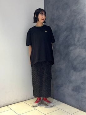 「FRED PERRY（フレッドペリー）の【別注】FRED PERRY / リラックスド ピケ Tシャツ（Tシャツ/カットソー、ブラック系）」を使った、Ray BEAMSさん（レディース・159cm）の夏コーディネート
