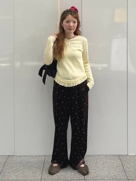 「アイテム（Tシャツ/カットソー、ベージュ系）」を使った、Ray BEAMSさん（レディース・158cm）の秋コーディネート