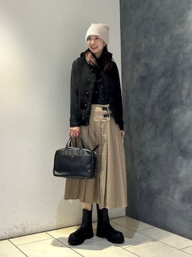 「アイテム（ベスト）」を使った、Ray BEAMSさん（レディース・163cm）の秋コーディネート