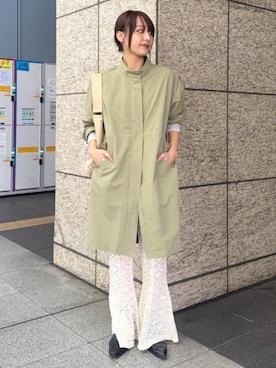 「Ray BEAMS（レイビームス）のスタッズ ベルト バッグ（トートバッグ、ベージュ系）」を使った、Ray BEAMSさん（レディース・158cm）の春コーディネート