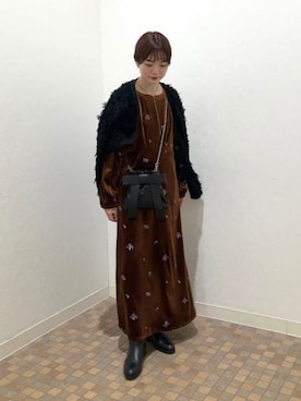 「ベロア」｜「アイテム（ワンピース/ドレス）」を使った、Ray BEAMSさん（レディース・153cm）の秋コーディネート