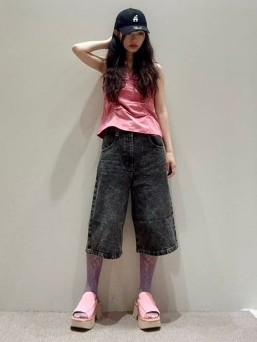 シャーリング ノースリーブ フーディ トップス（Tシャツ