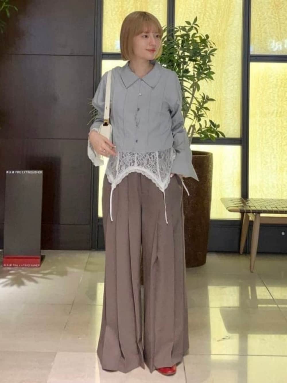 RayBeams レースキリカエ　ベルスリーブ　ブラウス Ray BEAMS（レイビームス）の「レース キリカエ ベルスリーブ