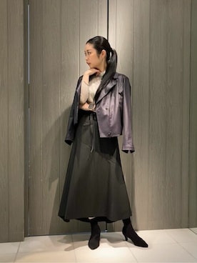 「K.T KIYOKO TAKASE（キヨコタカセ）のアイテム（スカート）」を使った、COMME CA OFFICIALさん（レディース・156cm）の冬コーディネート