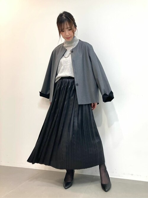 セール】エンボスチンツサテン コンビネーションボックスプリーツ