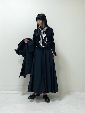 「アイテム（ステンカラーコート）」を使った、COMME CA OFFICIALさん（レディース・162cm）の春コーディネート