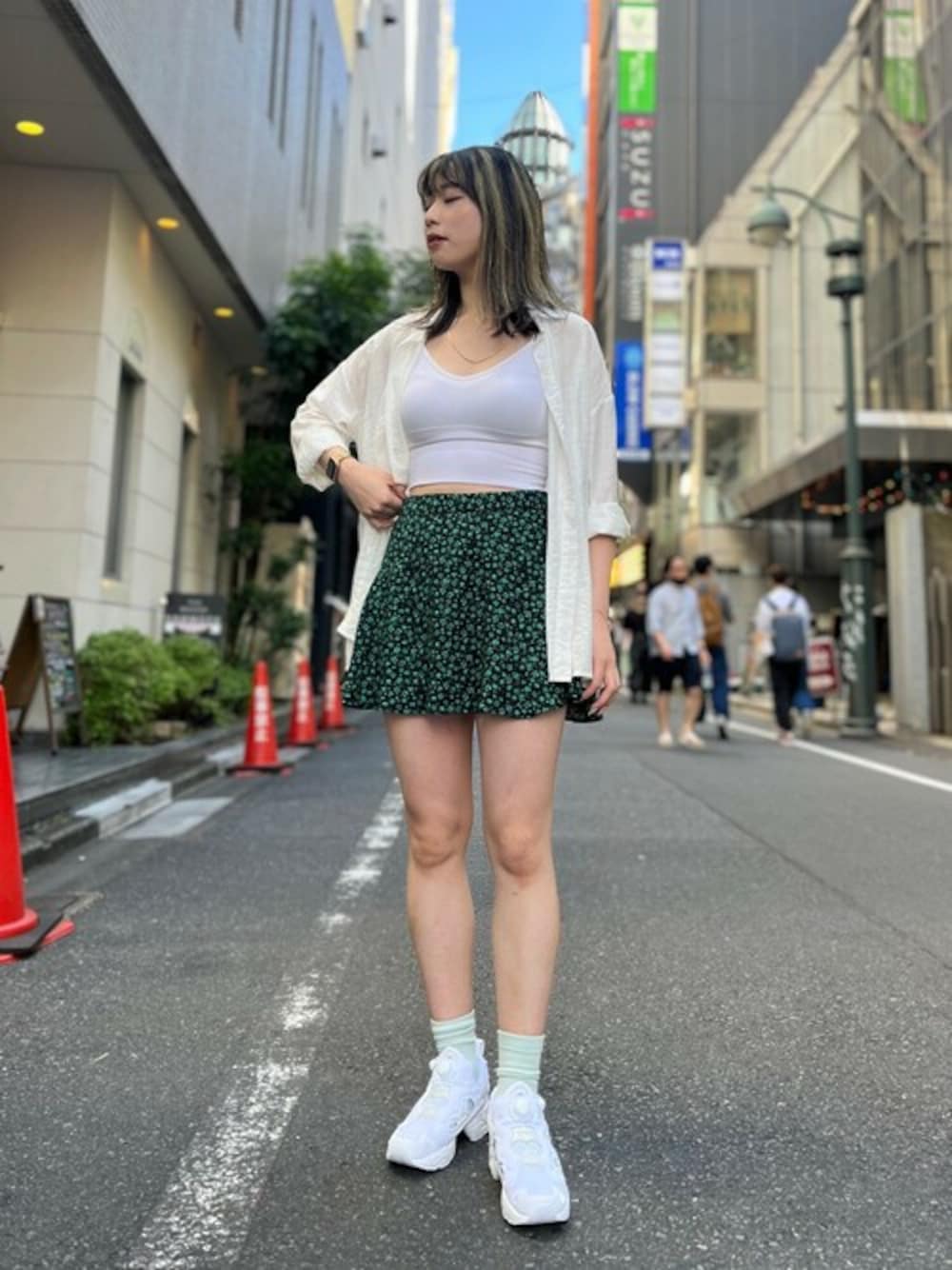 「reebok、summer、green、white、リーボック(Reebok)、PUMP FURY、whitepumps、Reebokclassic、リーボックラブ、reebokstoreshibuya」｜「Reebokのインスタポンプ フューリー95 / Instapump Fury 95（シューズ、その他）」を使った、リーボックさん（レディース・170cm）の夏コーディネートの1枚目の写真