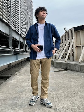 「UNiCASE（ユニケース）のアイテム（財布/小物）」を使った、奥原さん（メンズ・177cm）の春コーディネート