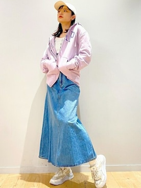 「Aラインスカート」｜「アイテム（パーカー）」を使った、GapJapanさん（レディース・158cm）の冬コーディネート