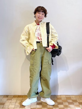 「アイテム（カーゴパンツ）」を使った、Dot&Stripes CHILDWOMANさん（レディース・150cm）の冬コーディネート