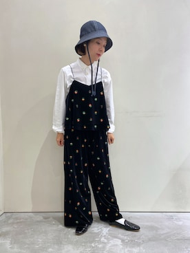「PAR ICI（パーリッシィ）のアイテム（帽子）」を使った、Dot&Stripes CHILDWOMANさん（レディース・149cm）の秋コーディネート