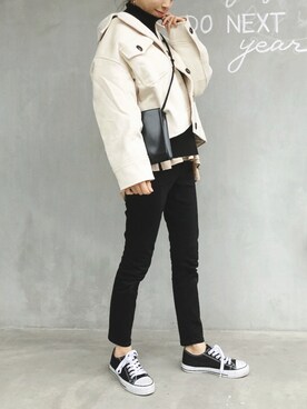 「via j（ヴィアジェイ）のアイテム（ショルダーバッグ）」を使った、yurieさん（レディース・156cm）の秋コーディネート