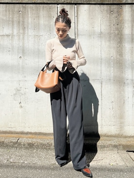 「TOD’S（トッズ）のアイテム（バッグ）」を使った、yurieさん（レディース・156cm）の秋コーディネート