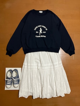 「Chillfar（チルファー）のアイテム（スウェット）」を使った、ばたこさん（レディース・159cm）の春コーディネート