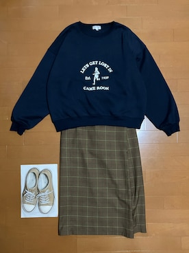 「Chillfar（チルファー）のアイテム（スウェット）」を使った、ばたこさん（レディース・159cm）の春コーディネート