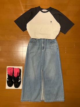 「アイテム（デニムスカート）」を使った、ばたこさん（レディース・159cm）の秋コーディネート