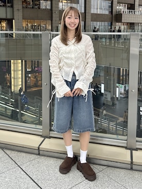 「FREE'S MART（フリーズマート）の◆シャーリングアソートシャツ（シャツ/ブラウス、ホワイト系）」を使った、mayaさん（レディース・160cm）の春コーディネート