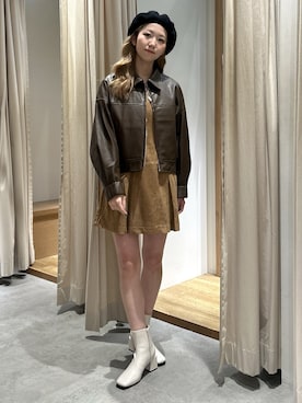 「アイテム（ジャンパースカート）」を使った、mayaさん（レディース・160cm）の秋コーディネート