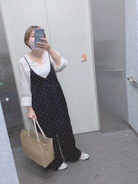 「coca（coca）（コカ）のアイテム（サロペット/オーバーオール）」を使った、るみっぺさん（レディース・150cm）の春コーディネート