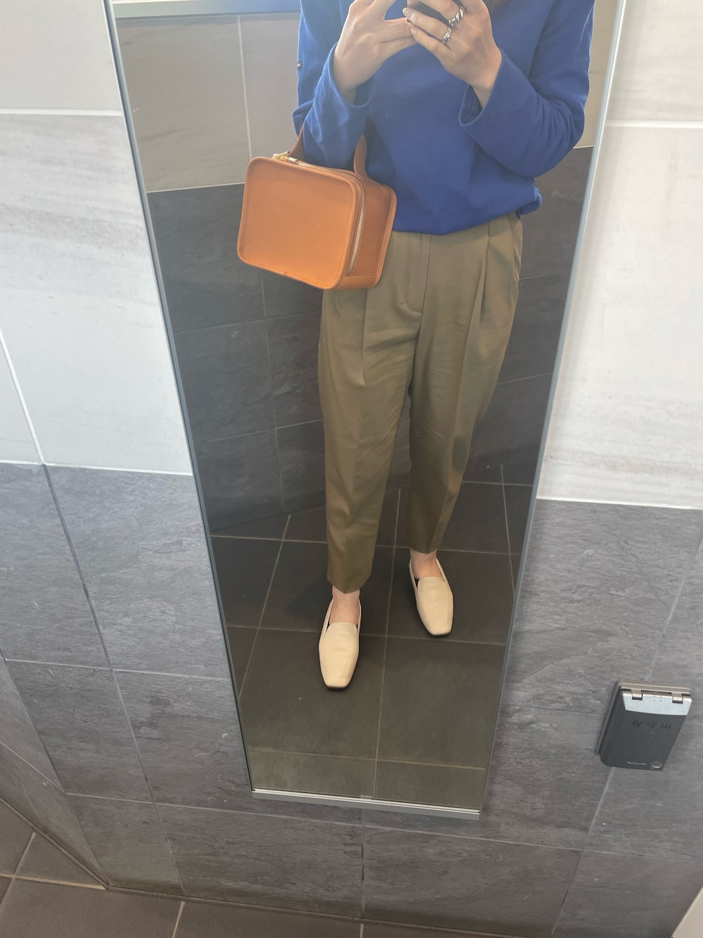 「SAINT JAMESの【SAINT JAMES】OUESSANT SOLID（Tシャツ/カットソー、ブルー系）」を使った、aさん（レディース・158cm）の秋コーディネートの1枚目の写真