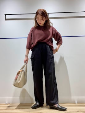 「アイテム（チャーム）」を使った、asamiさん（レディース・164cm）の秋コーディネート