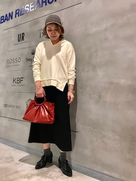 「30代ファッション」｜「アイテム（スウェット）」を使った、asamiさん（レディース・164cm）の秋コーディネート