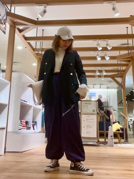 「お出掛けコーデ」｜「アイテム（帽子）」を使った、asamiさん（レディース・164cm）の春コーディネート