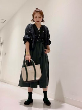 「URBAN RESEARCH DOORS（アーバンリサーチドアーズ）のラメ刺繍ブラウス（シャツ/ブラウス）」を使った、asamiさん（レディース・164cm）の夏コーディネート