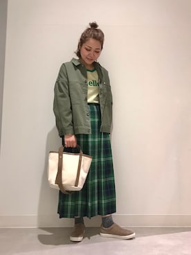 「RODE SKO」｜「アイテム（スリッポン）」を使った、asamiさん（レディース・164cm）の冬コーディネート