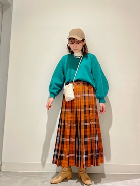 「RODE SKO」｜「アイテム（キャップ）」を使った、asamiさん（レディース・164cm）の秋コーディネート