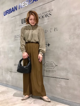 「スネーク柄」｜asamiさん（レディース・164cm）の秋コーディネート