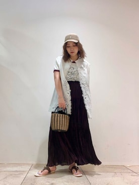 「URBANRESEARCH」｜「アイテム（帽子）」を使った、asamiさん（レディース・164cm）の夏コーディネート