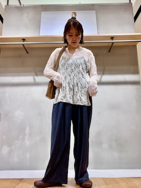 「KBF（ケイビーエフ）のフーディーレーストップス（Tシャツ/カットソー、ホワイト系）」を使った、asamiさん（レディース・164cm）の秋コーディネート