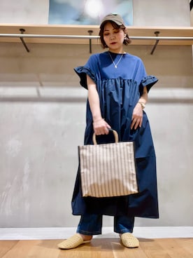 「KBF（ケイビーエフ）のアイテム（バッグ）」を使った、asamiさん（レディース・164cm）の夏コーディネート